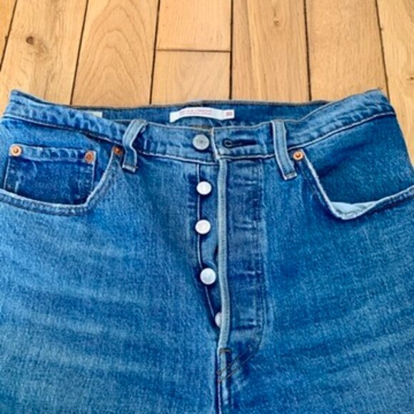 Levi's Big E Fly Button Size 30 Distressed Vintage 90s Y2K Light Denim Ripped - Picture 2 of 6